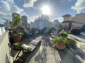 Fresh Tropical Colonial Style Walk-Up- Rooftop Terrace- Beach View